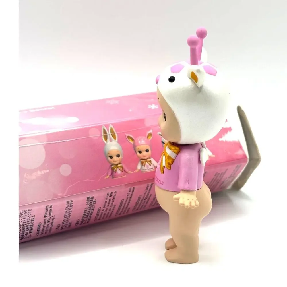 Authentic Sonny Angel Christmas Giraffe, MODI Collab Mini Figurine - NEW